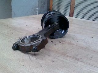 bontott BMW 3 E46 Dugattyú és Hajtókar