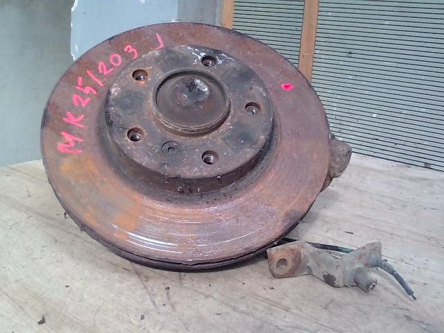 bontott BMW 3 E46 Jobb első Csonkállvány Kerékaggyal