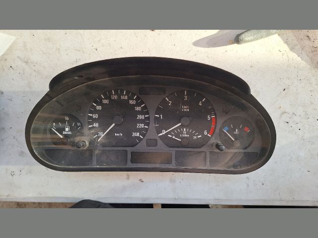 bontott BMW 3 E46 Kilométeróra
