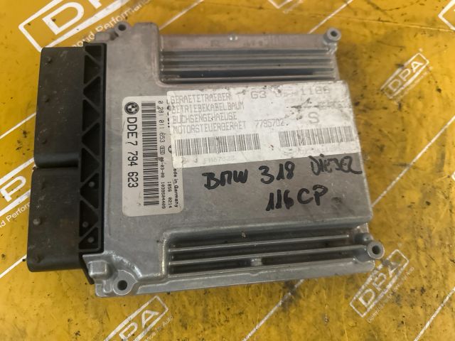 bontott BMW 3 E46 Motorvezérlő