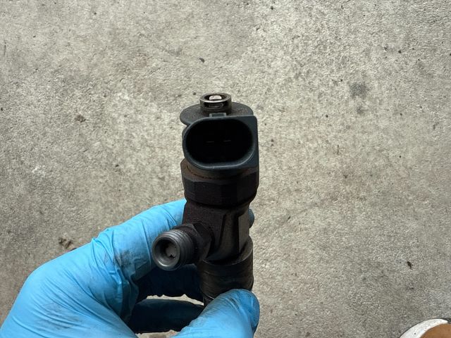 bontott BMW 3 E46 Porlasztó (1 db)