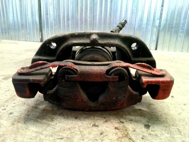 bontott BMW 3 E46 Bal első Féknyereg Munkahengerrel