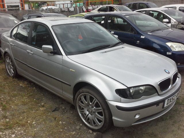 bontott BMW 3 E46 Bal első Kerékagy