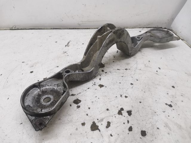 bontott BMW 3 E46 Differenciálmű Tartó Bak