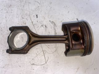 bontott BMW 3 E46 Dugattyú és Hajtókar