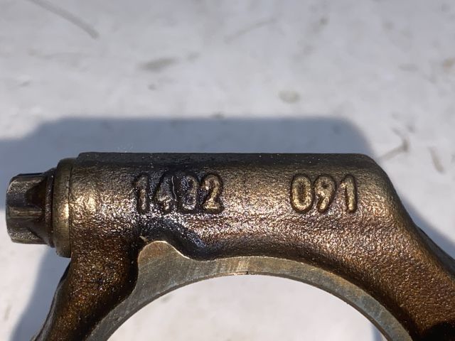 bontott BMW 3 E46 Dugattyú és Hajtókar