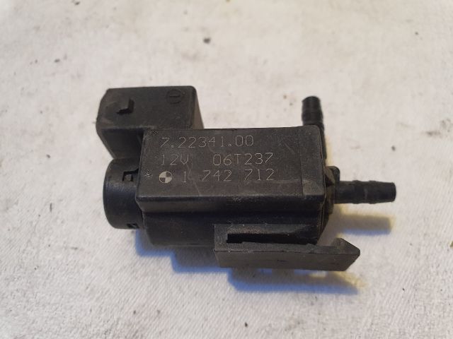 bontott BMW 3 E46 EGR / AGR Vákum Szelep