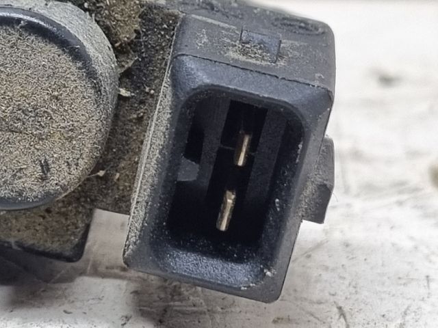 bontott BMW 3 E46 EGR / AGR Vákum Szelep