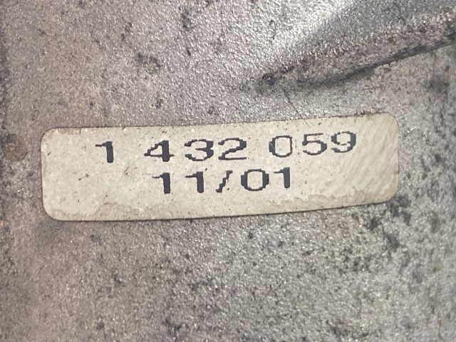 bontott BMW 3 E46 Fojtószelep (Mechanikus)