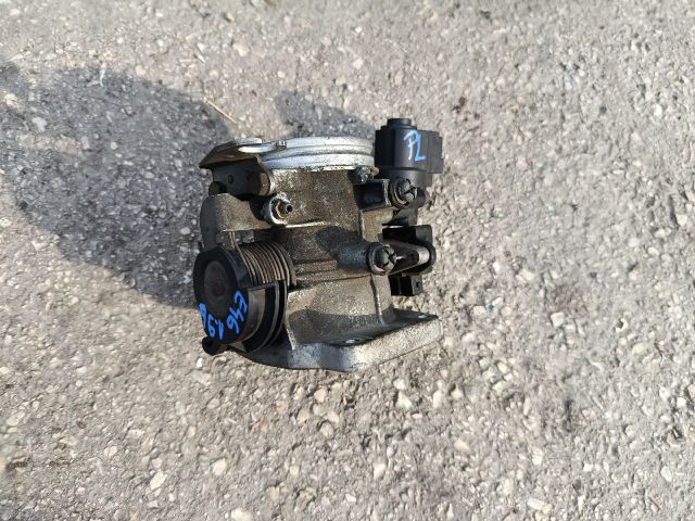 bontott BMW 3 E46 Fojtószelep (Mechanikus)