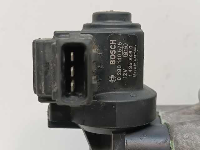 bontott BMW 3 E46 Fojtószelep (Mechanikus)