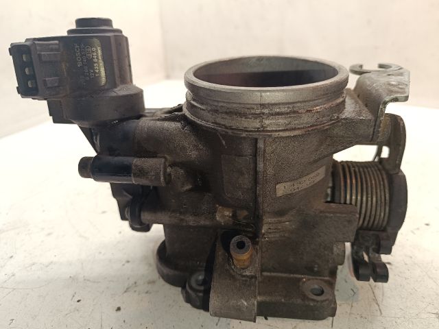 bontott BMW 3 E46 Fojtószelep (Mechanikus)