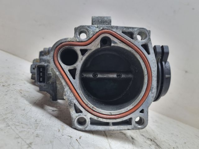 bontott BMW 3 E46 Fojtószelep (Mechanikus)