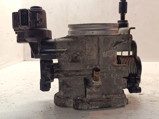 bontott BMW 3 E46 Fojtószelep (Mechanikus)