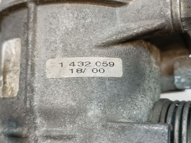 bontott BMW 3 E46 Fojtószelep (Mechanikus)