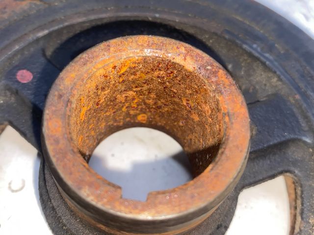 bontott BMW 3 E46 Főtengely Szíjtárcsa