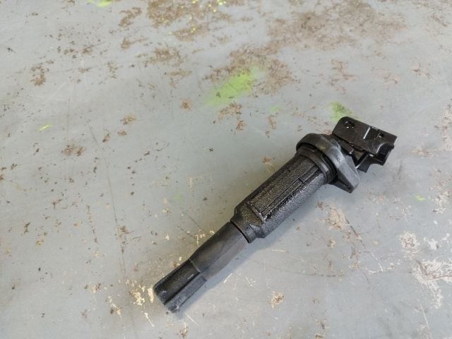 bontott BMW 3 E46 Gyújtótrafó