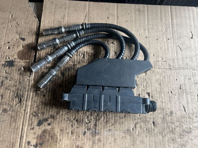 bontott BMW 3 E46 Gyújtótrafó