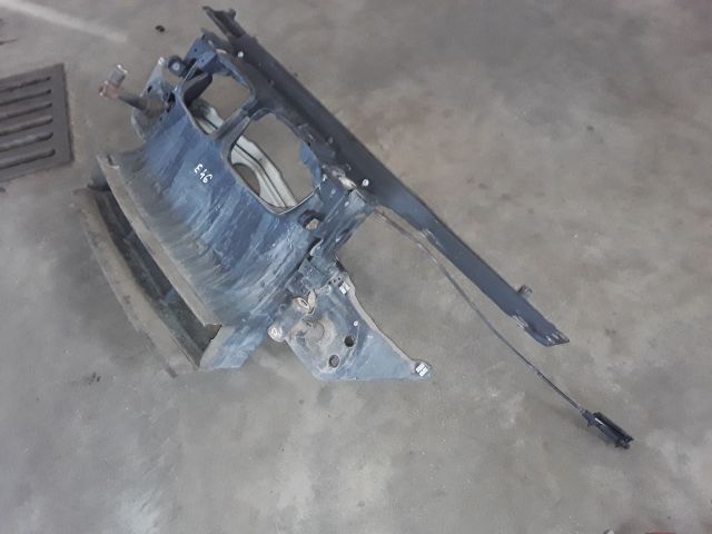 bontott BMW 3 E46 Homlokfal (Üres lemez)