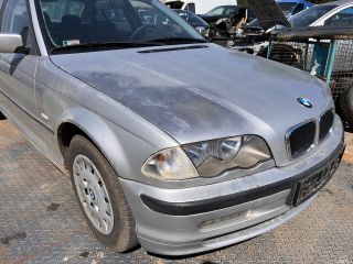 bontott BMW 3 E46 Jobb első Csonkállvány Kerékaggyal