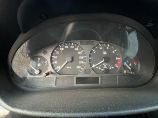 bontott BMW 3 E46 Kilométeróra