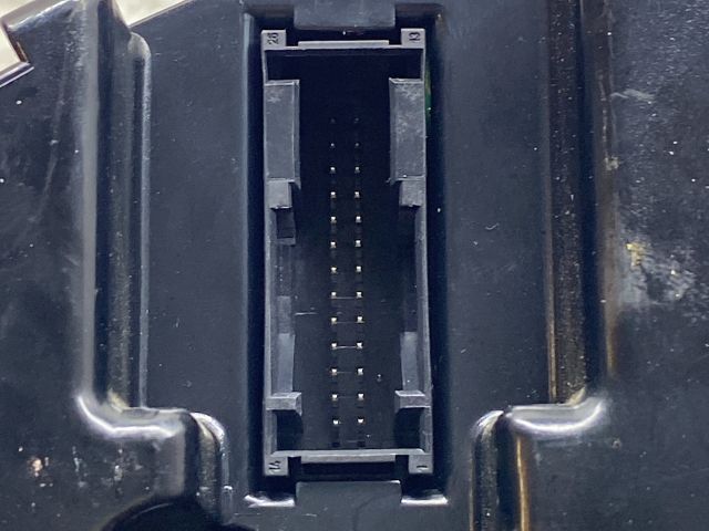 bontott BMW 3 E46 Kilométeróra