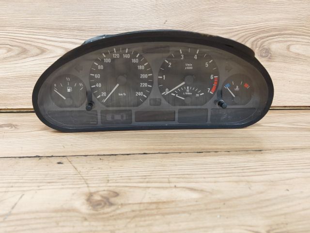 bontott BMW 3 E46 Kilométeróra