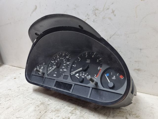 bontott BMW 3 E46 Kilométeróra