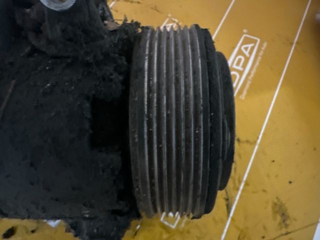 bontott BMW 3 E46 Klímakompresszor