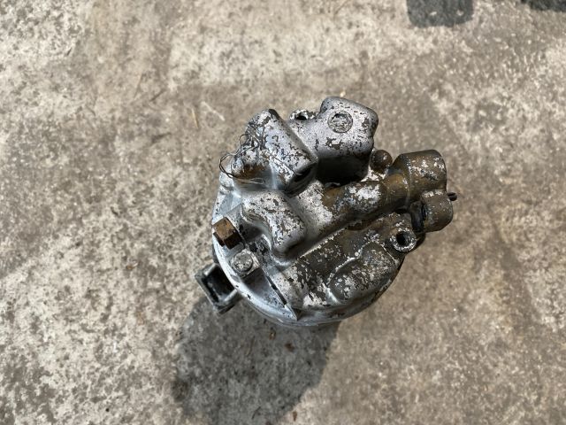 bontott BMW 3 E46 Klímakompresszor