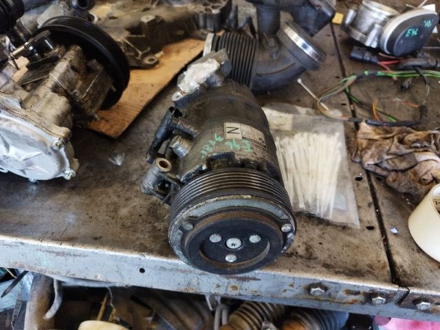 bontott BMW 3 E46 Klímakompresszor