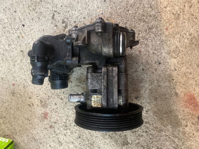 bontott BMW 3 E46 Kormányszervó Motor (Hidraulikus)