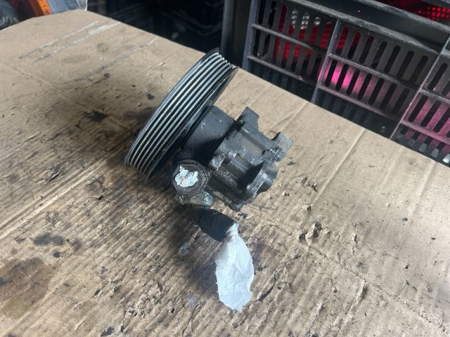 bontott BMW 3 E46 Kormányszervó Motor (Hidraulikus)