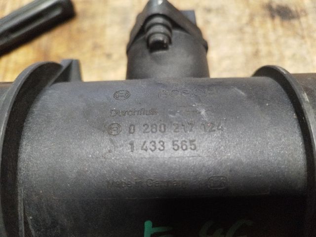 bontott BMW 3 E46 Légtömegmérő