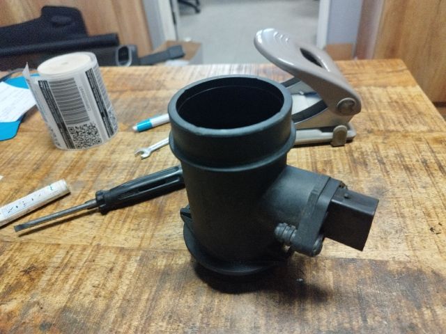 bontott BMW 3 E46 Légtömegmérő