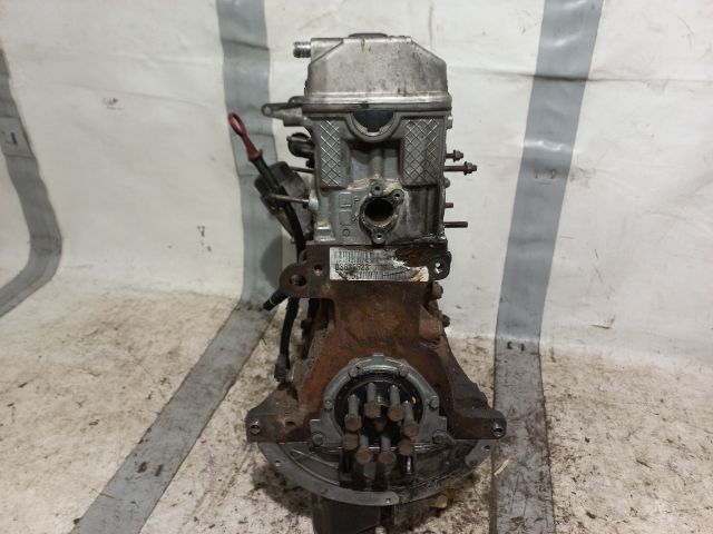 bontott BMW 3 E46 Motor (Fűzött blokk hengerfejjel)