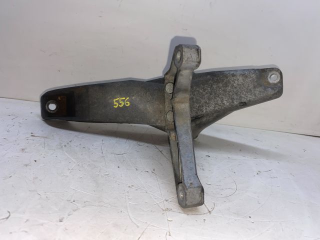 bontott BMW 3 E46 Motor Tartó Bak Bal