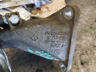 bontott BMW 3 E46 Motor Tartó Bak Jobb