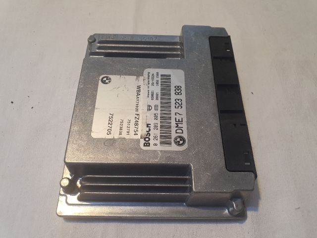 bontott BMW 3 E46 Motorvezérlő