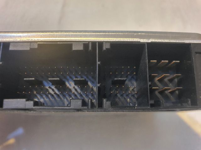 bontott BMW 3 E46 Motorvezérlő