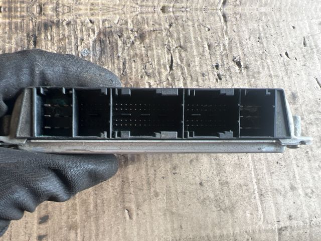 bontott BMW 3 E46 Motorvezérlő