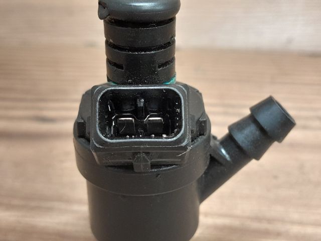 bontott BMW 3 E46 Porlasztó (1 db)