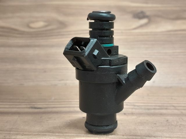 bontott BMW 3 E46 Porlasztó (1 db)