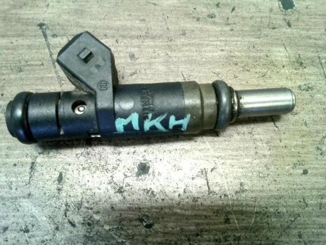 bontott BMW 3 E46 Porlasztó (1 db)