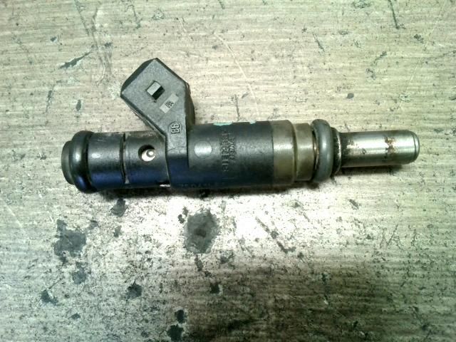 bontott BMW 3 E46 Porlasztó (1 db)