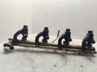 bontott BMW 3 E46 Porlasztó Sor / Híd