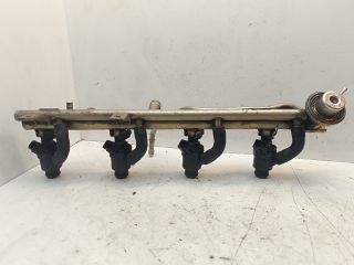 bontott BMW 3 E46 Porlasztó Sor / Híd