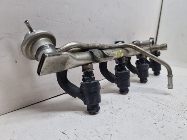 bontott BMW 3 E46 Porlasztó Sor / Híd