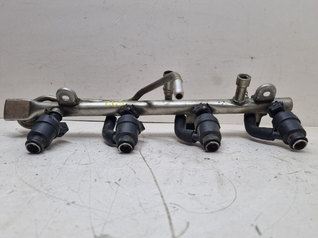 bontott BMW 3 E46 Porlasztó Sor / Híd