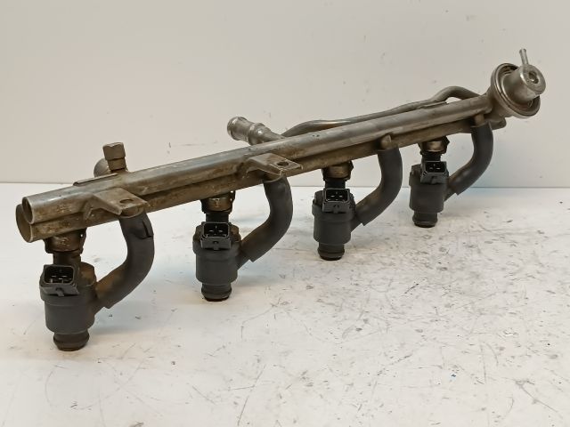 bontott BMW 3 E46 Porlasztó Sor / Híd